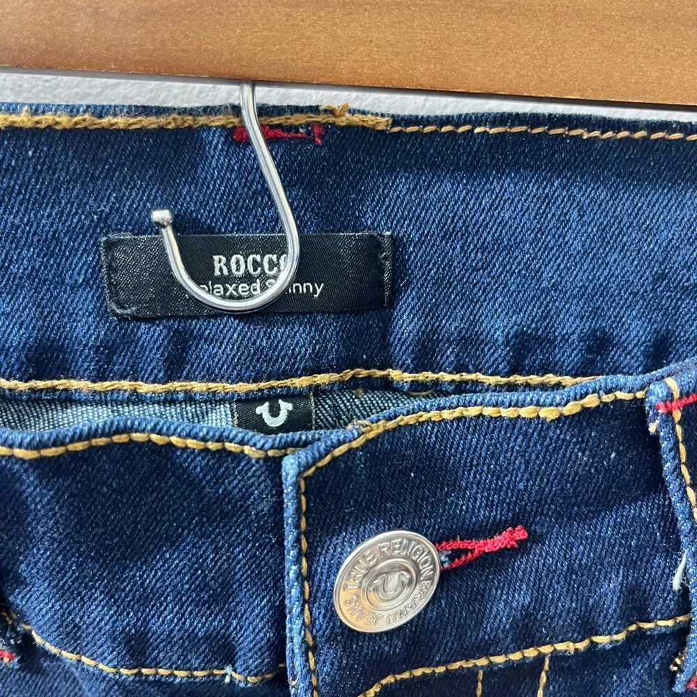 True Religion Jeans Mens Size 33x32 Rocco Relaxed Skinny Flap Big T Blue Denim - Picture 5 of 9